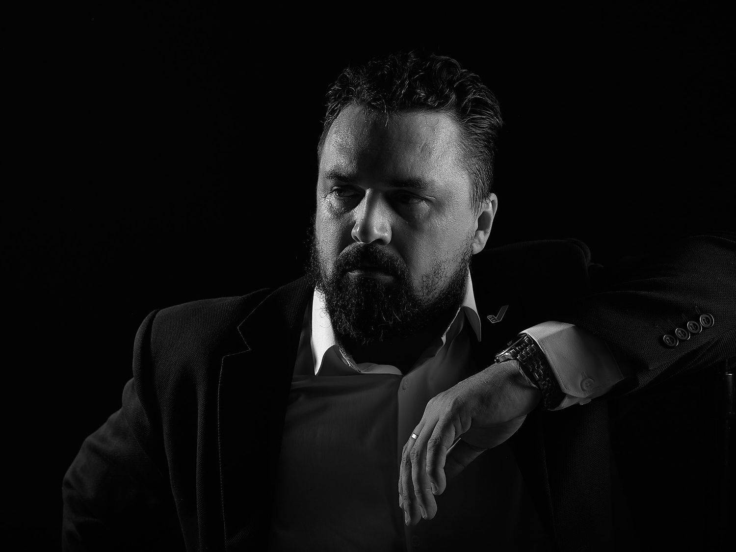 , Олег Погожих