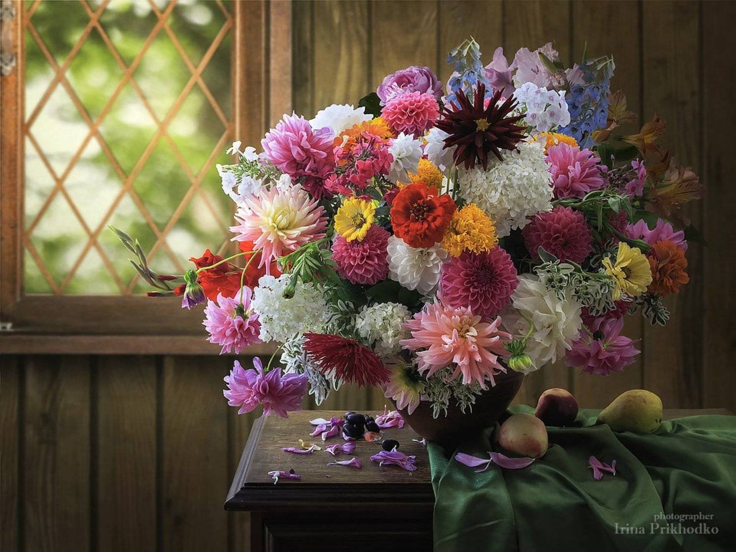 натюрморт, лето, цветы, флористика, букет, садовые цветы, Ирина Приходько