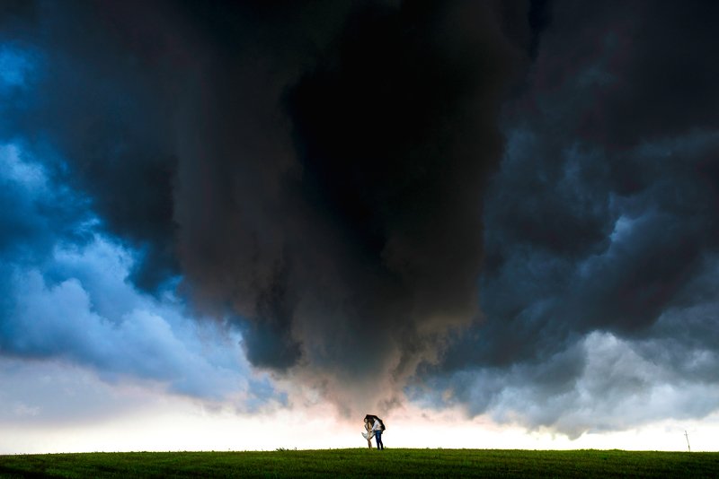 пейзаж, лавстори, мерч, небо, Смерч любви фото превью