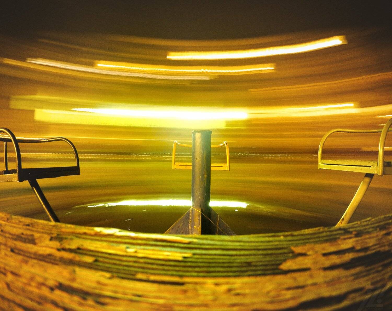 Город,абстрактно,креативно,улица,ночная улица,ночь,ночное креативное,креатив,заброшка,zapworld,завод,шар,индастриал,фото,Беларусь,новополоцк,Пейзаж, природный, небо, лес, краски, берег, вода, водоем, пруд, озеро, гладь, камыш, тростник, трава, отражение, , Sergey Shevtsov