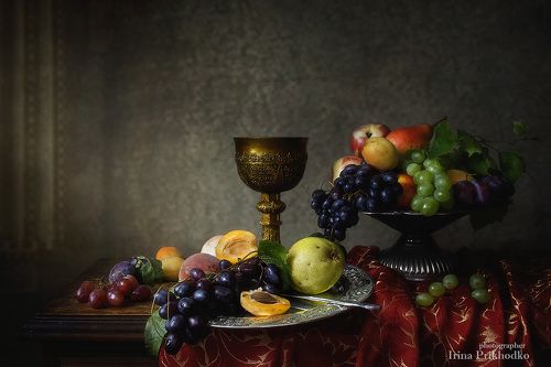 Фруктовый натюрморт в стиле барокко