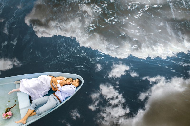 любовь, свадьба, природа, лодка. девушка, парень, невеста, креатив, концепт Любовь в раю фото превью