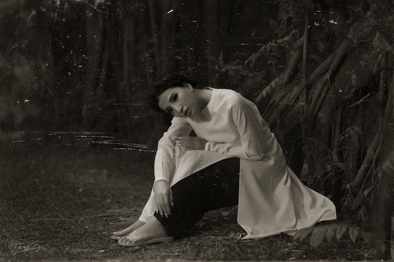 #life #portrait #vietnam #girl #hanoi #aodai #costome #concept #b&w #nature, Thien Vu Vu