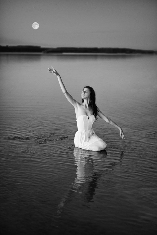 M фото превью