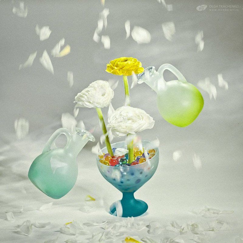 spring cocktail, still life, gel balls, bottles, ranunculus, flowers Spring cocktail фото превью