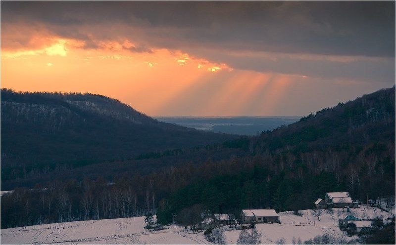 закат над Кременецкими горами фото превью