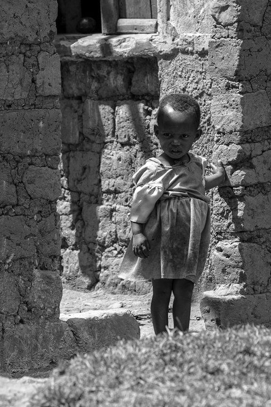 уганда, дети Чёрно белая Африка фото превью