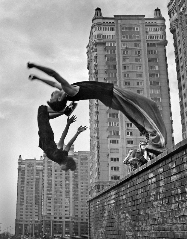 Паркур - непреодолимое желание летать ... фото превью