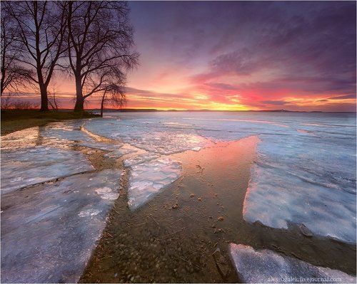 Весна на Минском