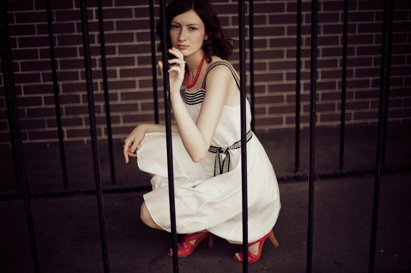 Нуар фото превью