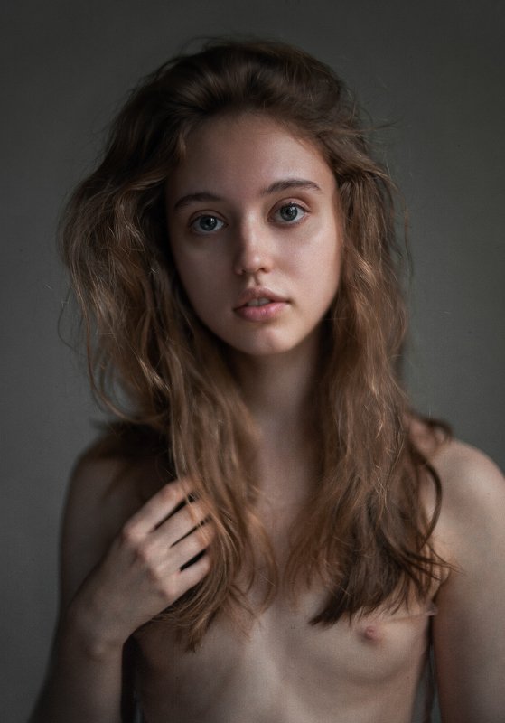 girl, nude, at home, natural light, face, cute, nice, beautiful, portrait, Moscow, lips, eyes, hair,  Olesya фото превью