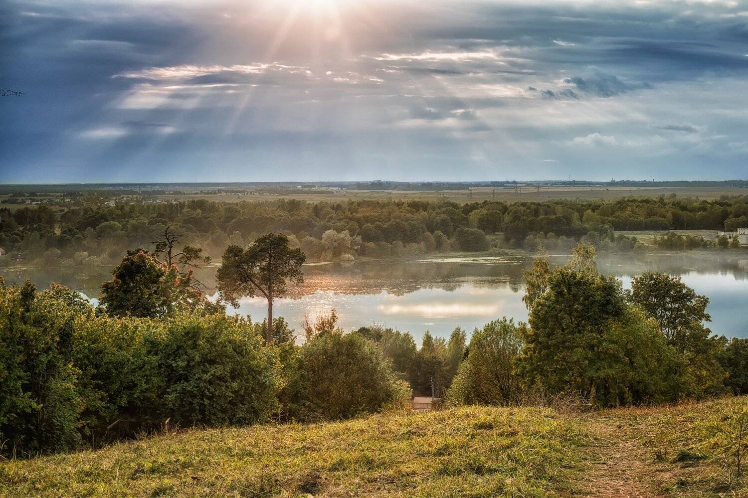 природа,озеро,вечер,закат,блеск,свет,горы,зелень, Тамара