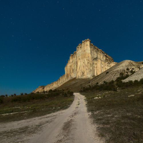 Большая Медведица и Белая скала