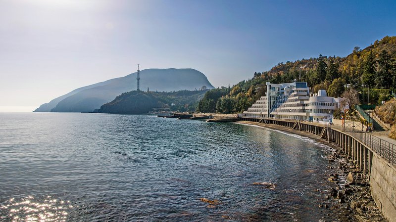 осень, крым, партенит, карасан, море. горы, аю-даг Когда наступает осень фото превью