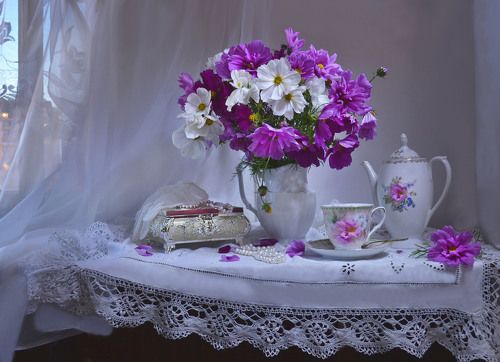 Последний августа закат...