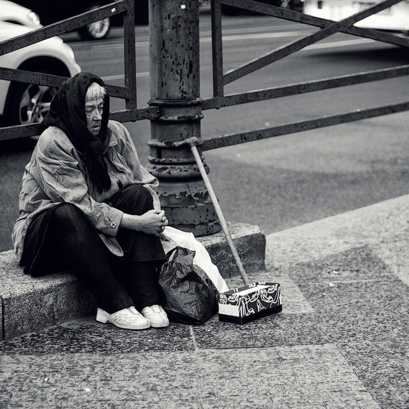 город, питер, люди, чб на Сенной фото превью