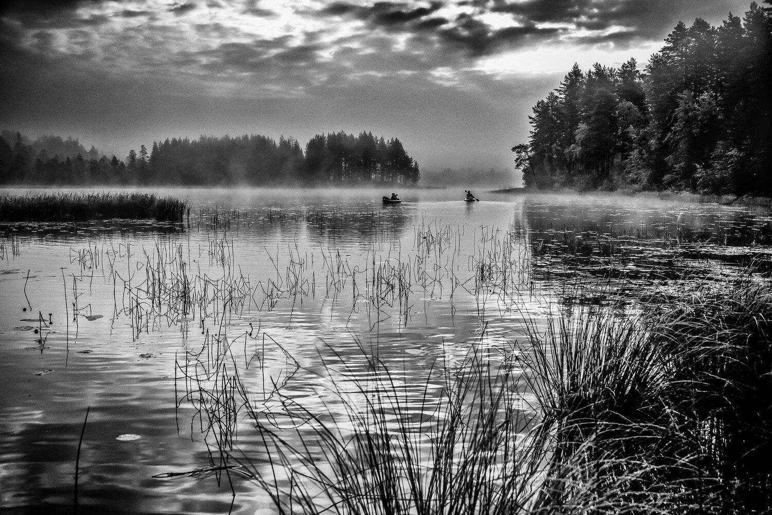 карелия, рассвет, черно-белое, лодка, гребец, река, лето, Владимир Брагилевский