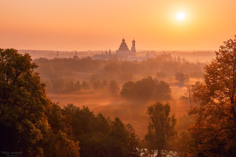 истра, новый иерусалим, московская область, подмосковье, золотая осень, осень, рассвет, туман, утро \