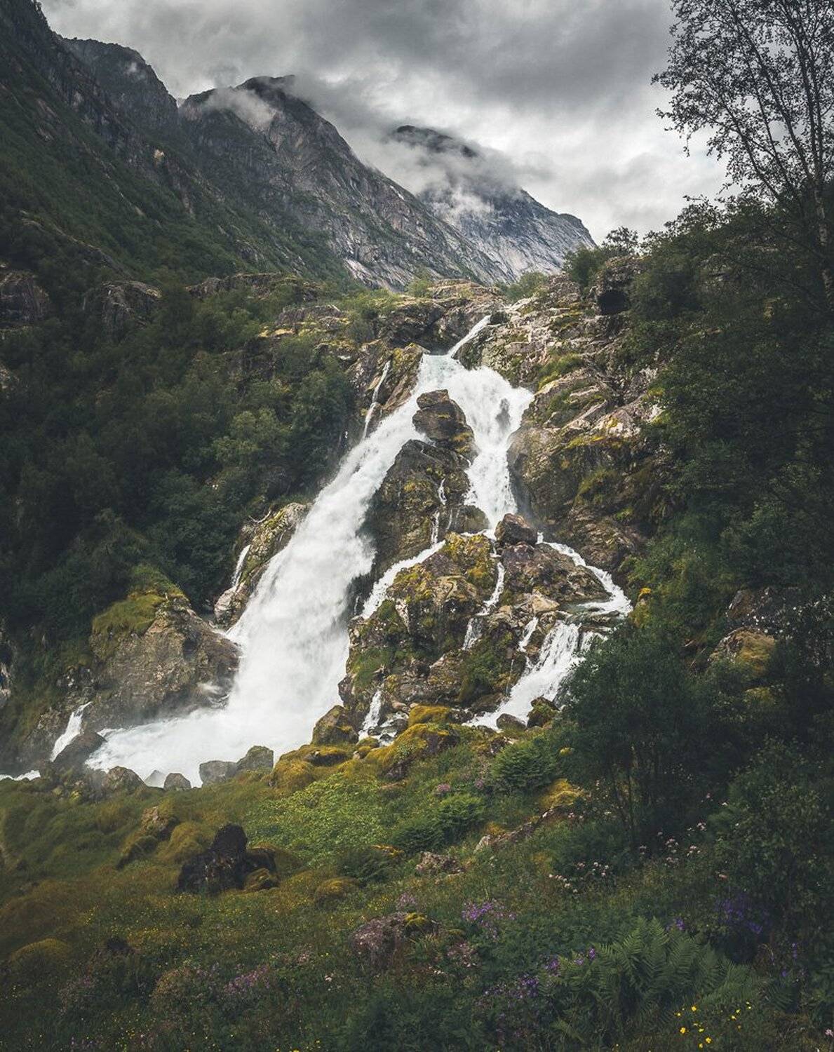 kleivafossen,falls,waterfall,river,mountains,briksdalsbreen,norway,norwegian,scandinavia,scandinavian, Adrian Szatewicz