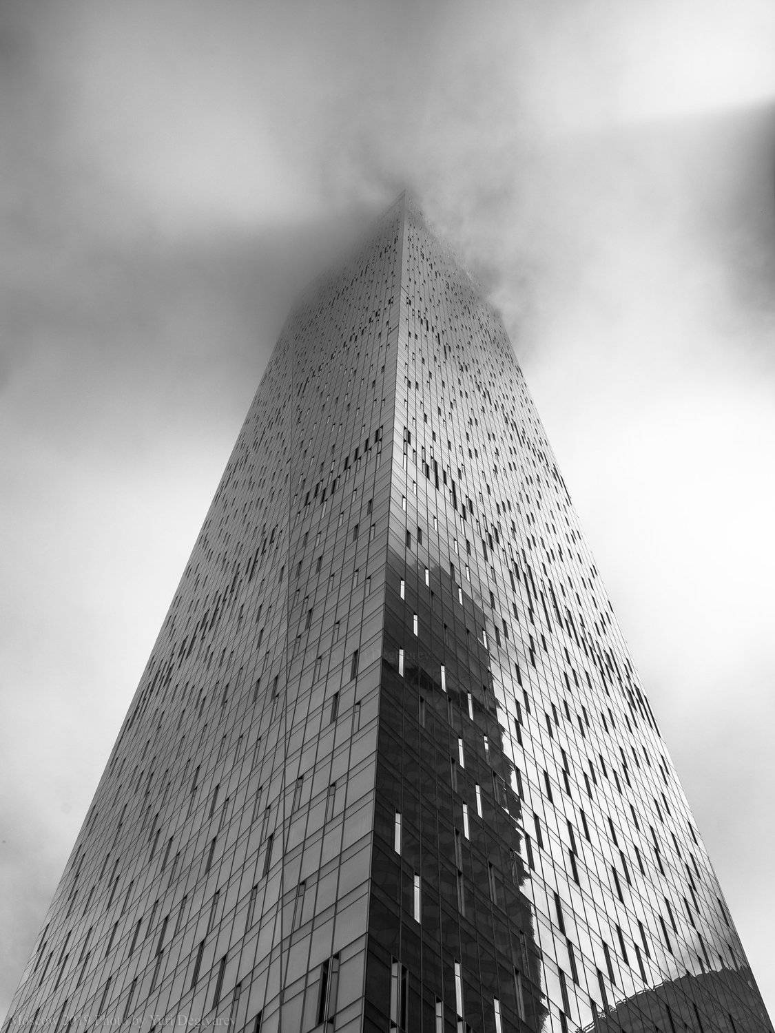 город, москва, сити, высотка, небоскреб, око, монохром, leica, monochrom, Юрий Дегтярёв