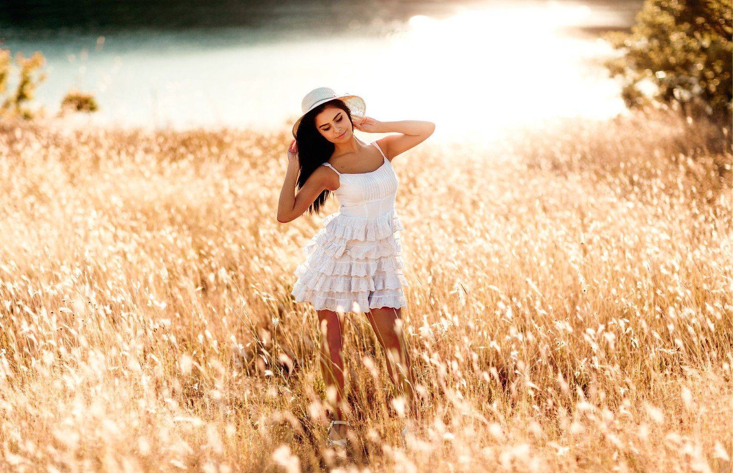 , Деян Романов