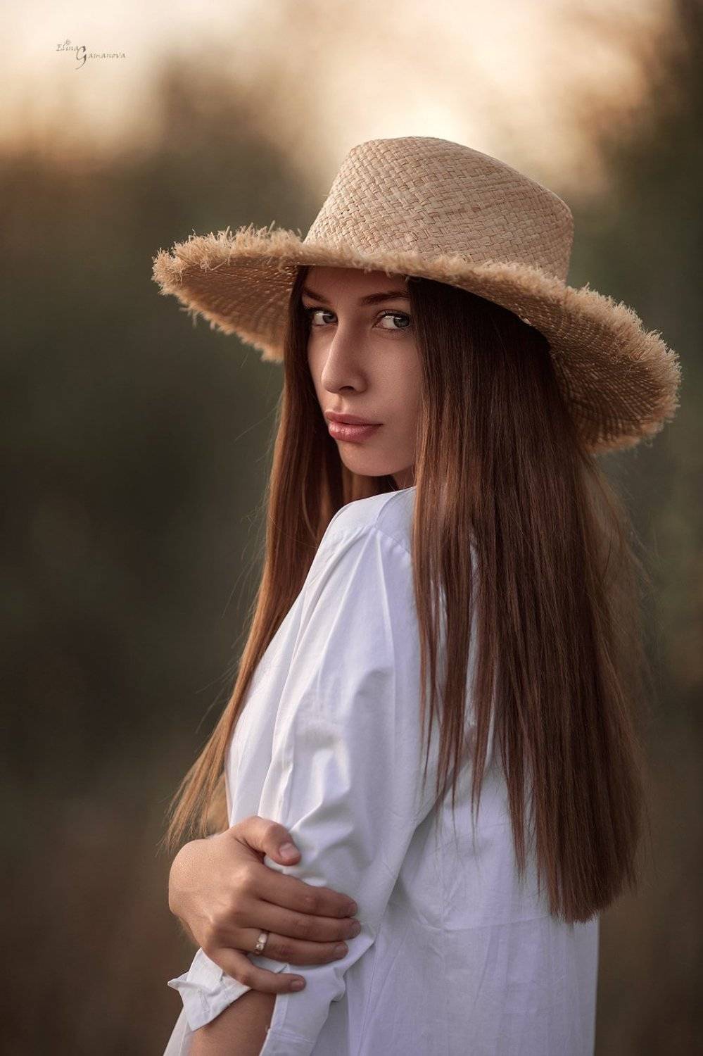 , Элина Гаманова