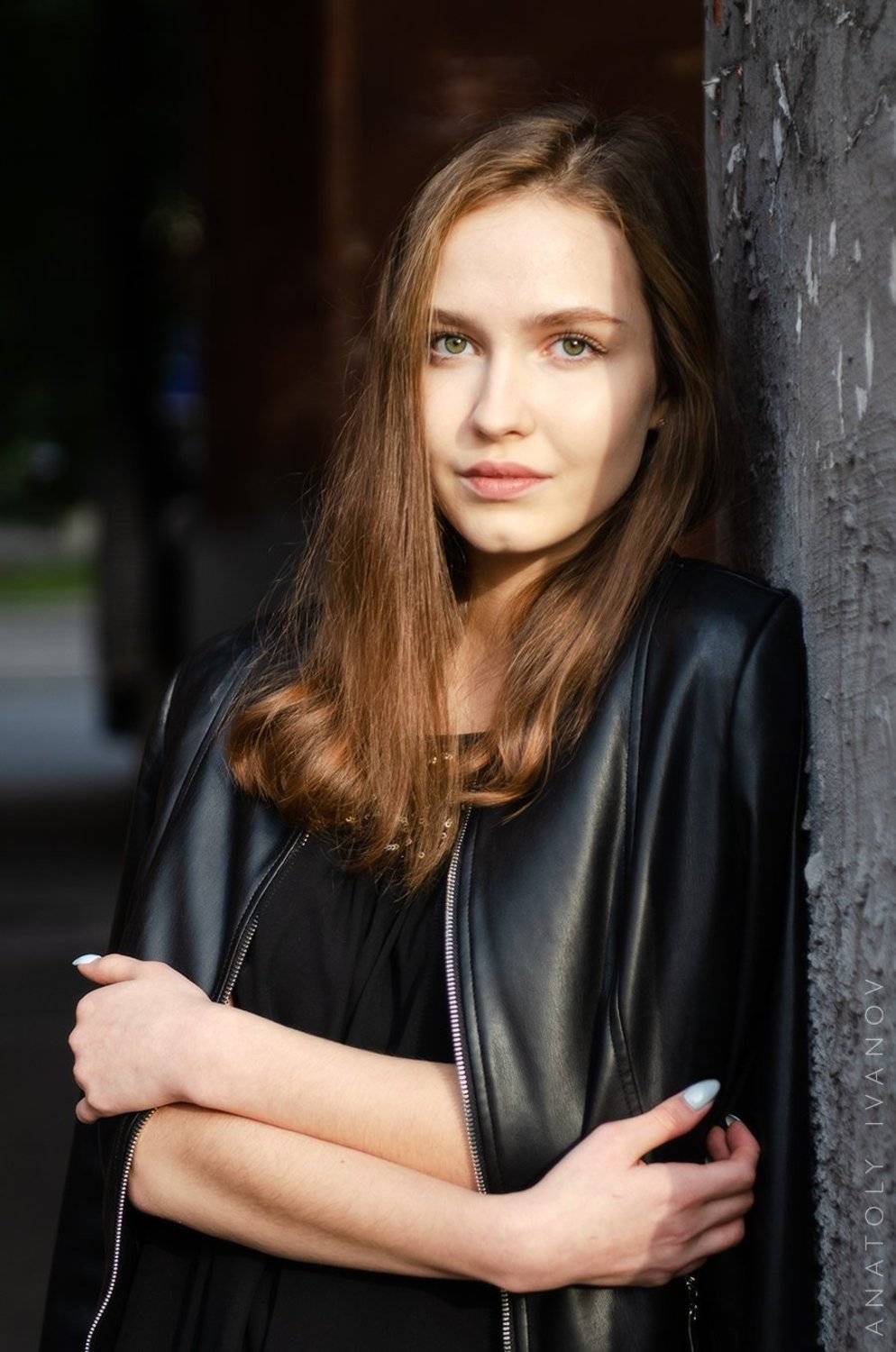 портрет, девушка, город, Анатолий Иванов