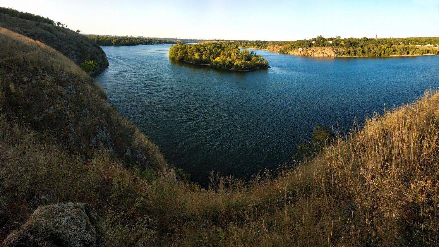вечер,пейзаж,релакс,вода,берег,скалы,панорама,остров, Сергей Богачёв
