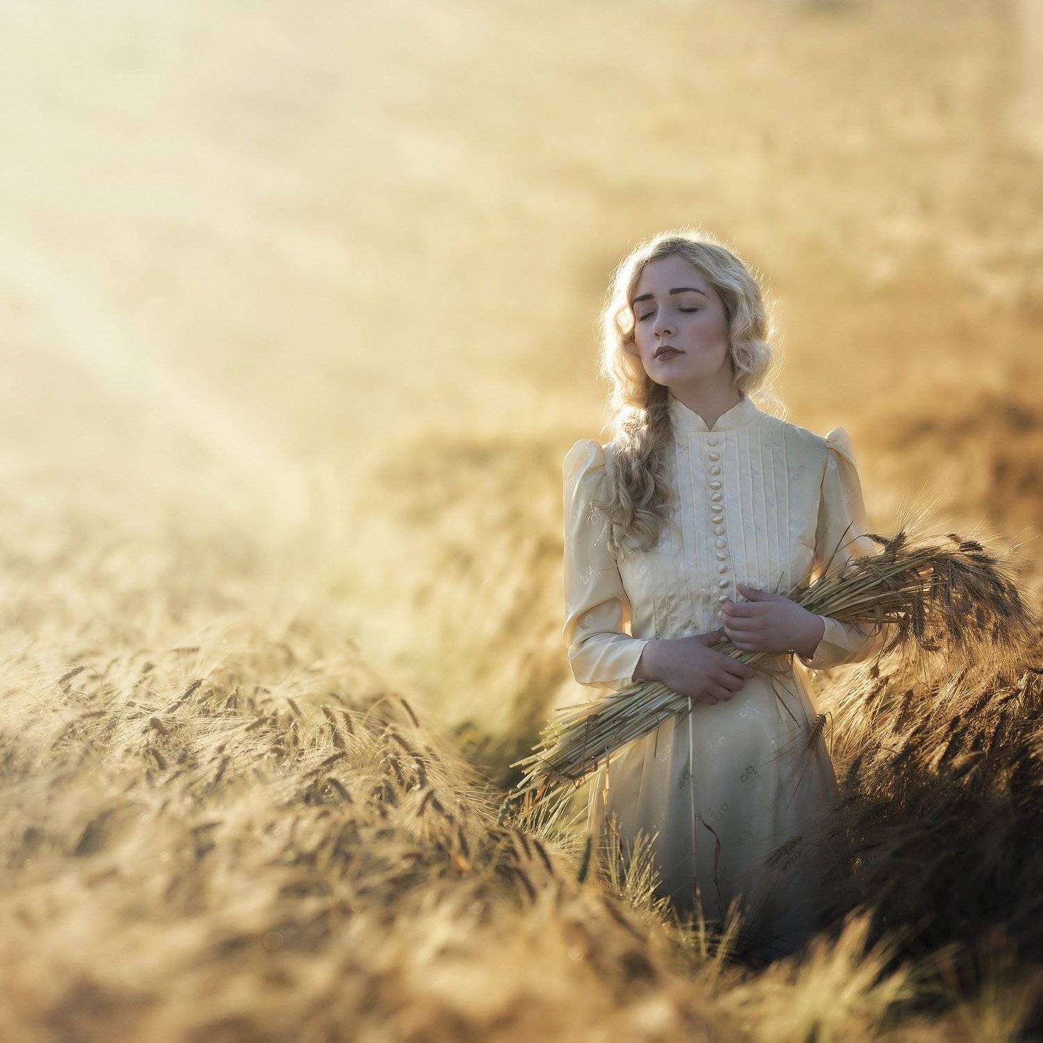 #vintage #portrait #sunrise #photomodel #polishgirl #story #summer, Izabella Sapuła