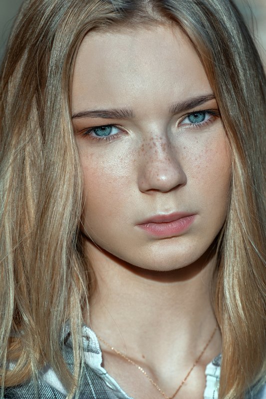 портрет Лиза фото превью