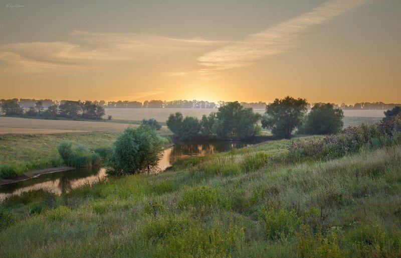 бабье лето,лето,облака,осень,поле,посадка,пруд,рассвет,сентябрь,утро Лето бабье поёт ... фото превью