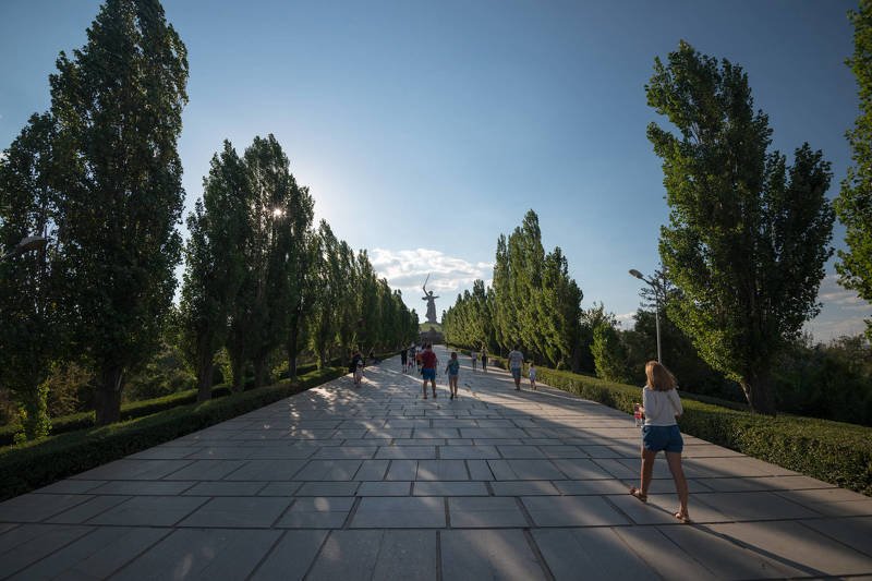 mamaev kourgan, volgograd, summer, волгоград, мамаев курган, курган, лето, мамаев, вечер, мемориал, памятник, архитектура, репортаж, память, memory мемориал на Мамаевом кургане фото превью