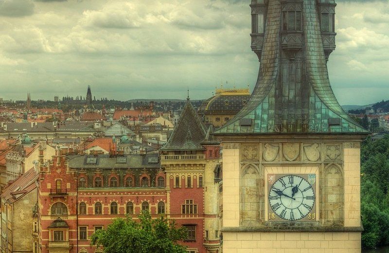 Past фото превью