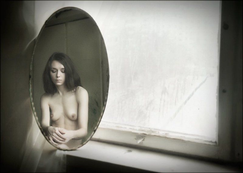 Забытое зеркало фото превью