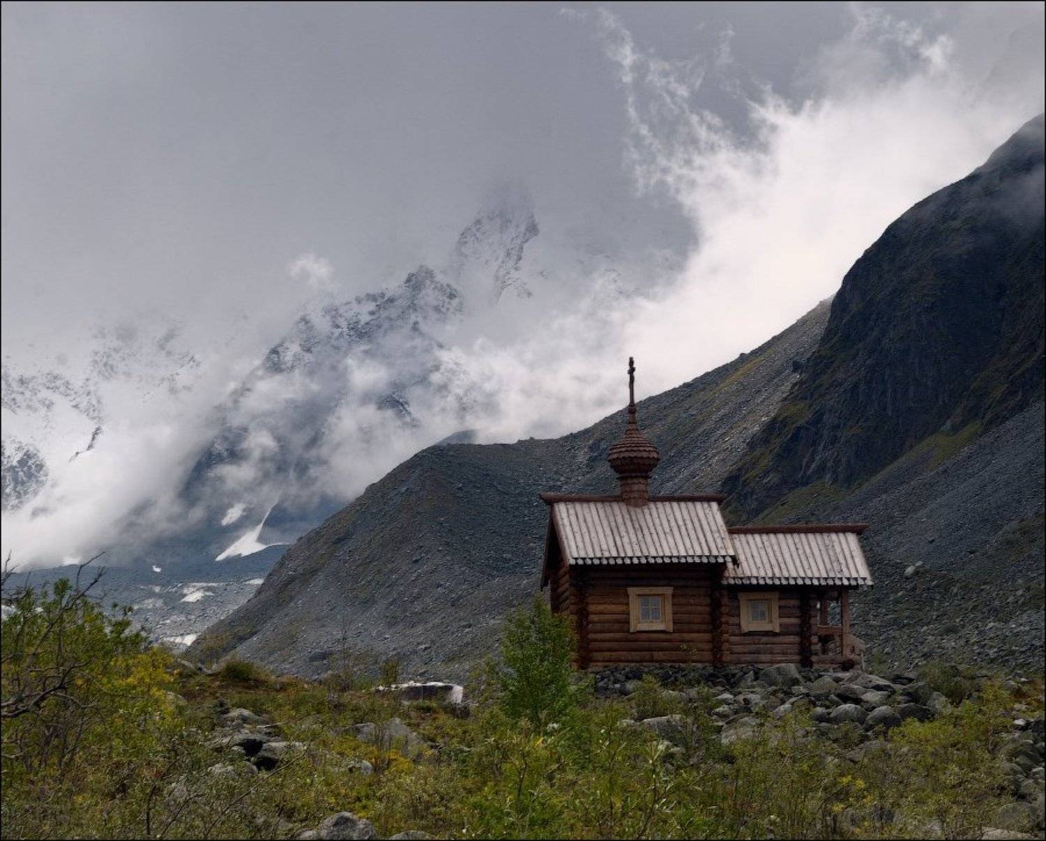 аккем, часовня, горный алтай, Dmitry Pozharsky