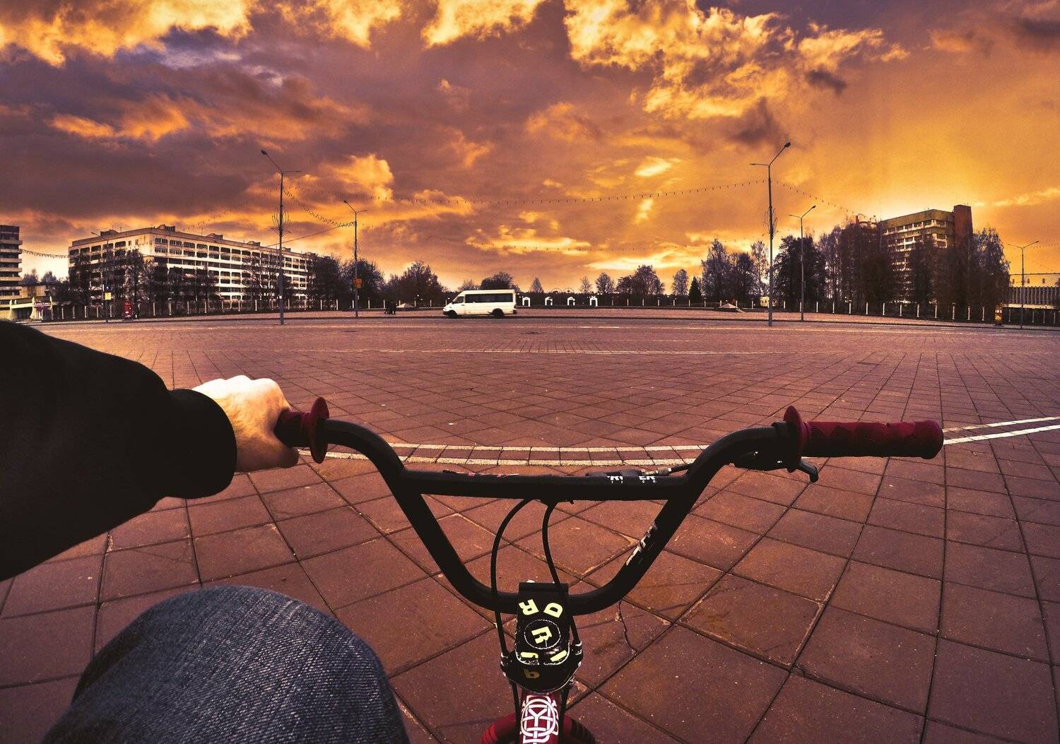 Город,абстрактно,креативно,улица,ночная улица,ночь,ночное креативное,креатив,заброшка,zapworld,завод,шар,индастриал,фото,Беларусь,новополоцк,Пейзаж, природный, небо, лес, краски, берег, вода, водоем, пруд, озеро, гладь, камыш, тростник, трава, отражение, , Sergey Shevtsov