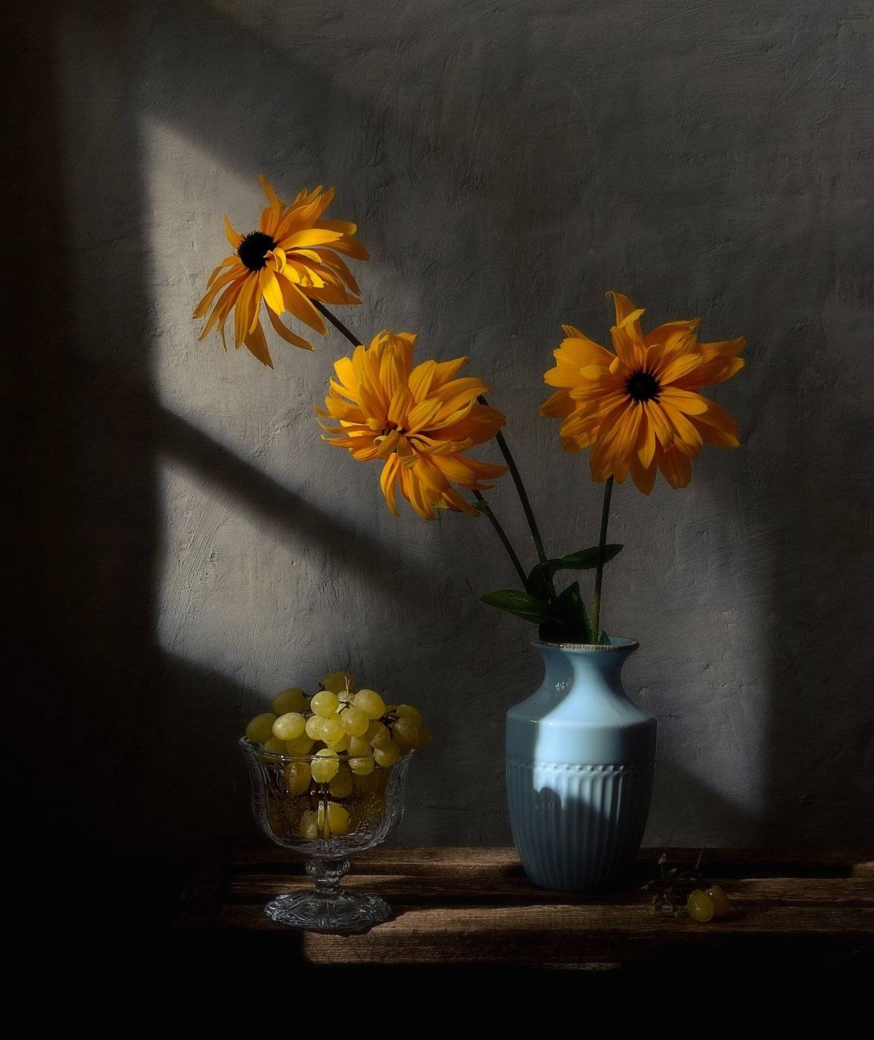 натюрморт,still life,цветы,рудбекия,виноград, Наталия К