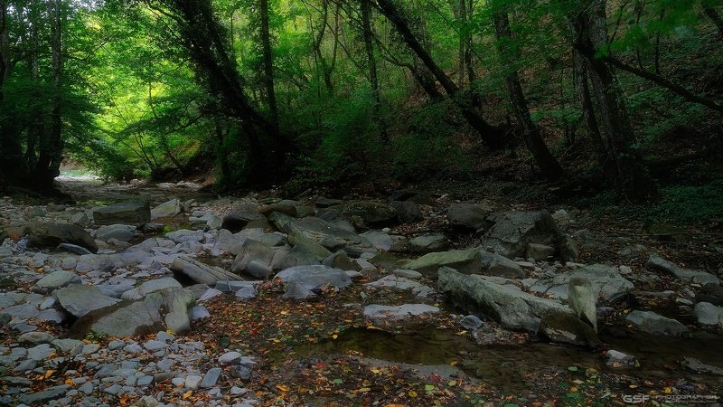 река горы скалы лес осень природа пейзаж Осення прогулка по речке Тхаб фото превью