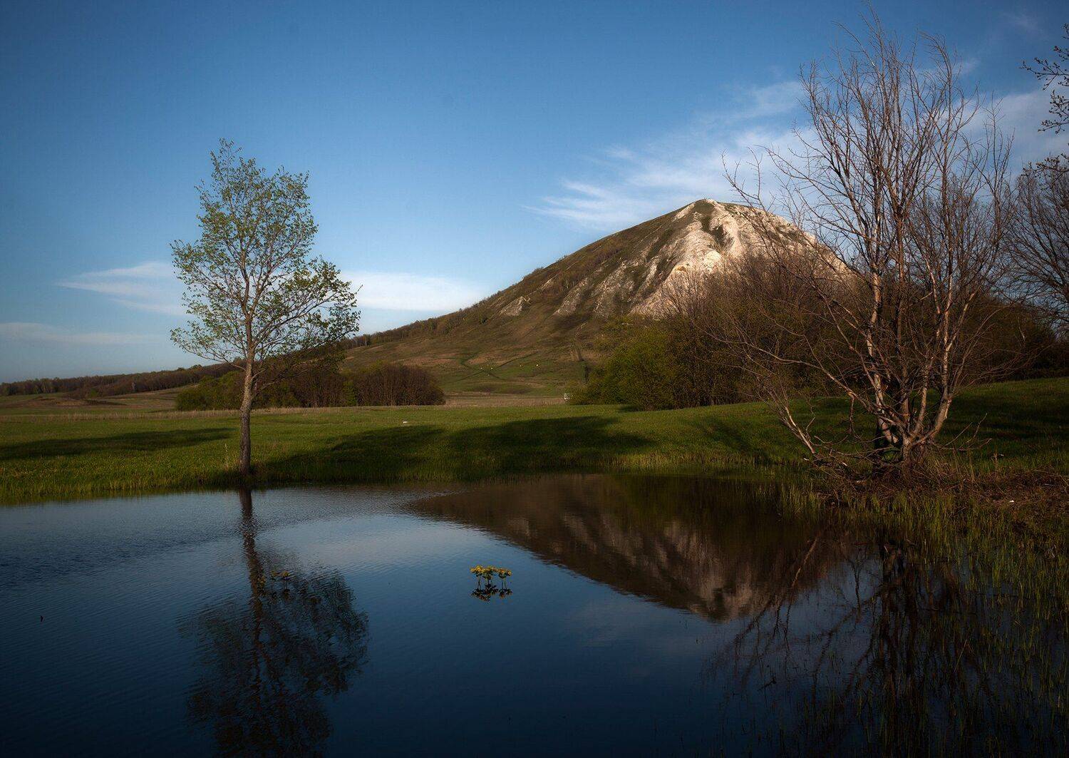 пейзаж,гора,весна,озеро,деревья, Тамара Андреева