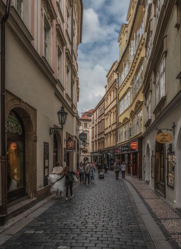 Na Karlova