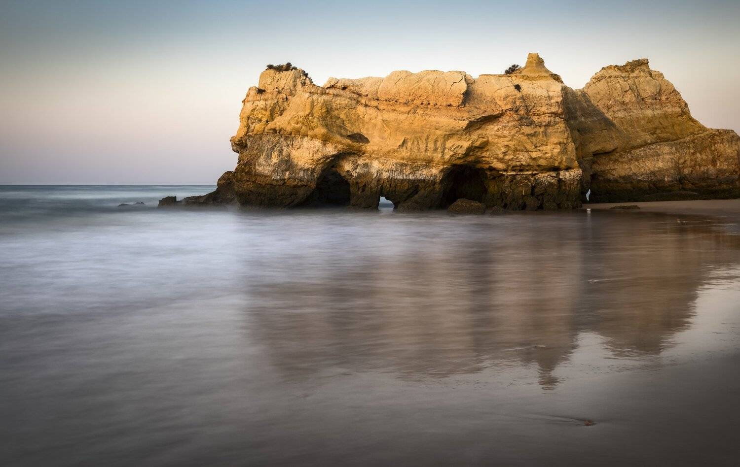 океан, песок, скалы, Александр Безмолитвенный