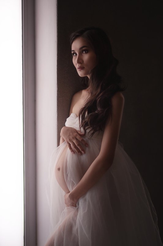 Беременность. Беременная девушка. Ожидание чуда.  Беременность  фото превью