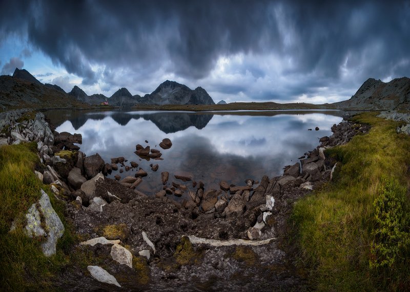 Water Mirror фото превью