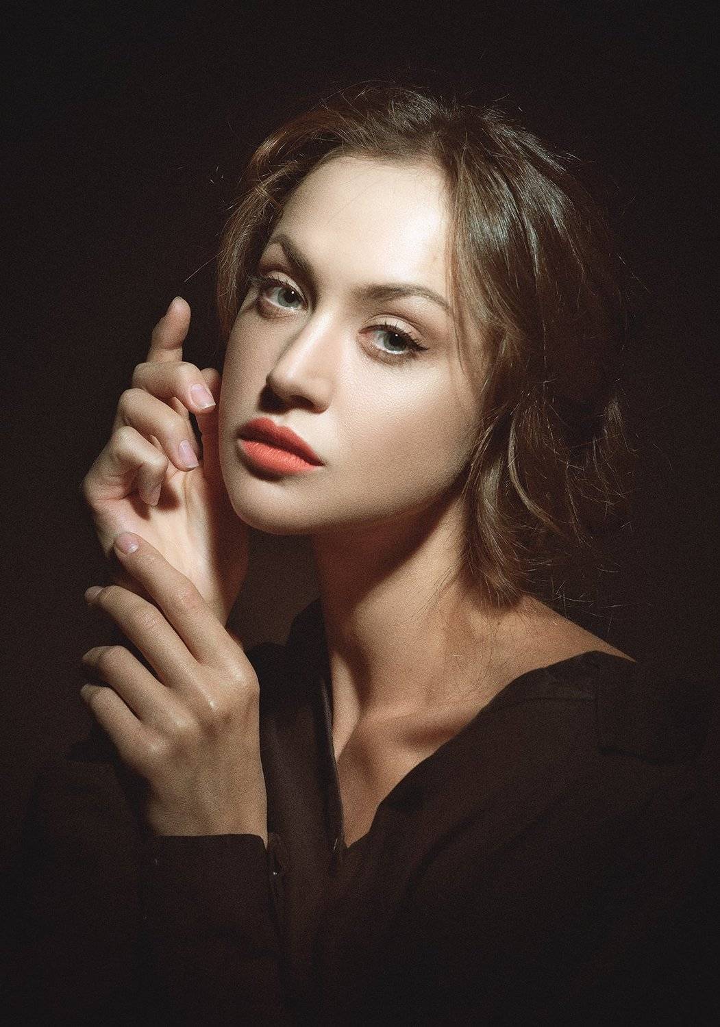 female, portrait, mood, sensuality, sexy, sensual, woman, drama, dramatic, shadows, adult, face, people, one, person, look, retro, picture, tenderness, mood, desire, Дмитрий Толоконов