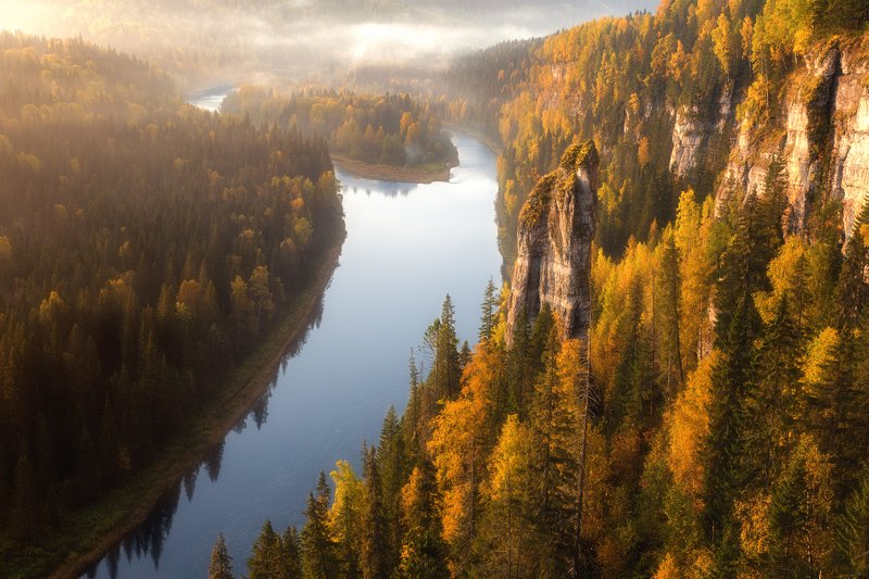 Осень на Усьвинских столбах фото превью