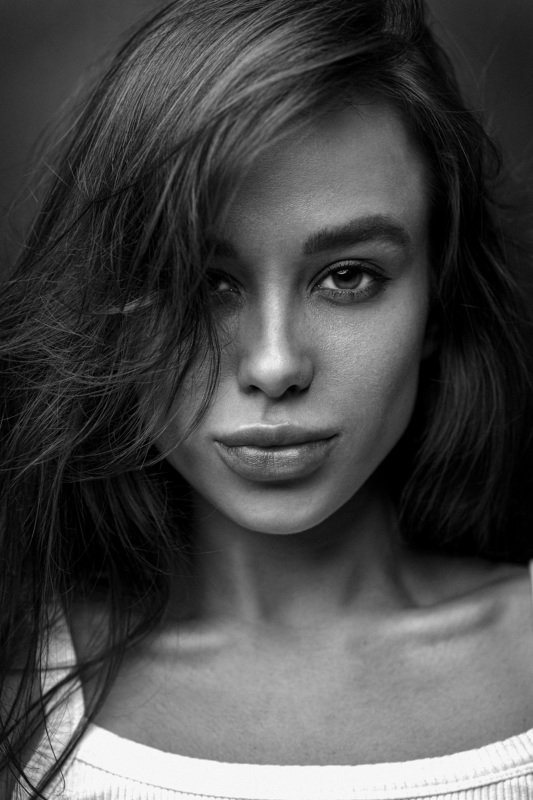 Julia фото превью