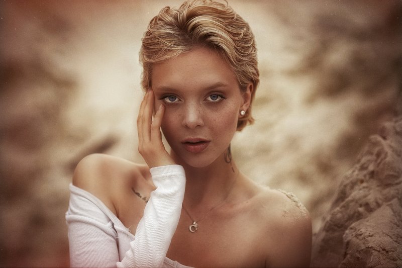 karenabramyan,portrait,art,picture,girl,dress,fashion,dailyart,dailypic,,cute,nice,karenabramyanphotography,style ***** фото превью