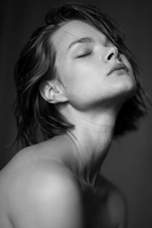 Аня Исаева фото превью