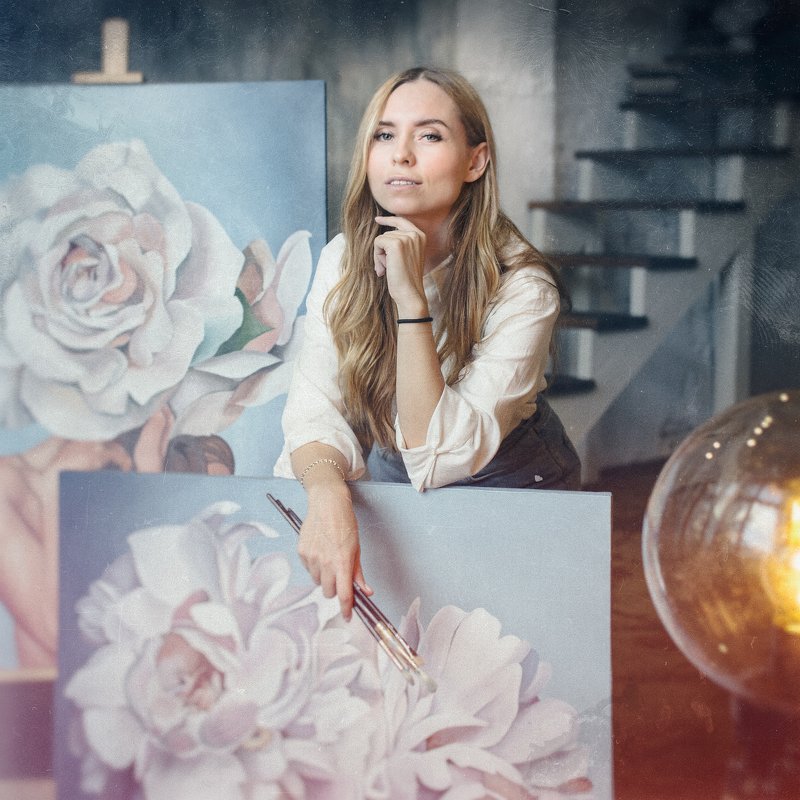 ната, в мастерской, картины, живопись В мастерской. фото превью