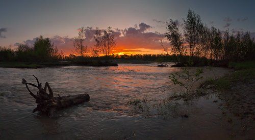 Однажды вечером в конце апреля
